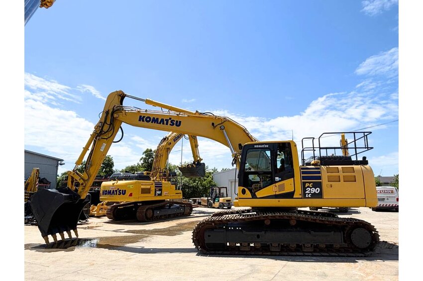 PC290LC-11E0