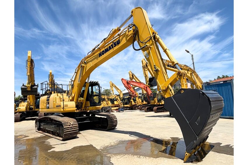 PC290LC-11E0