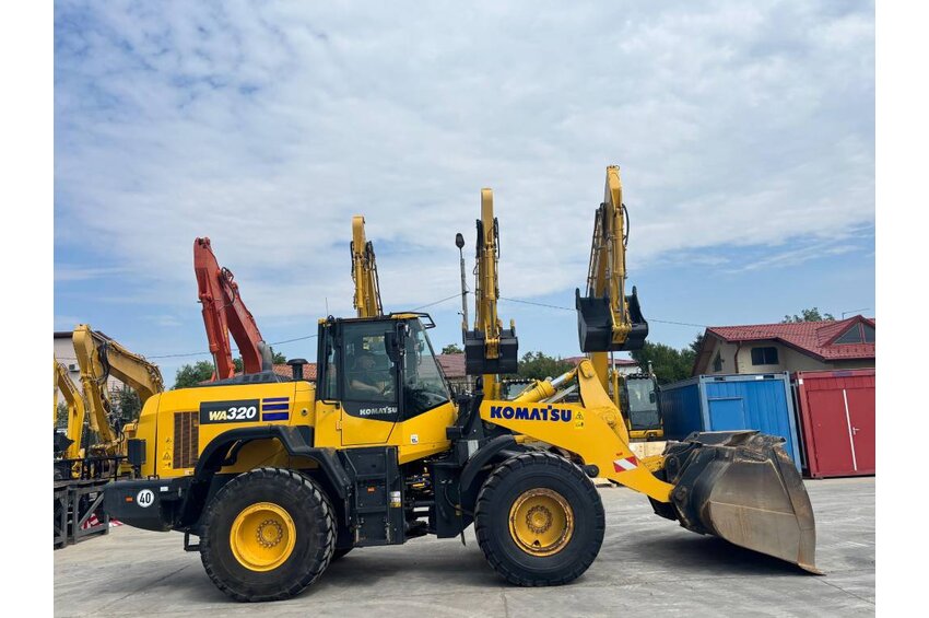 WA 320-8